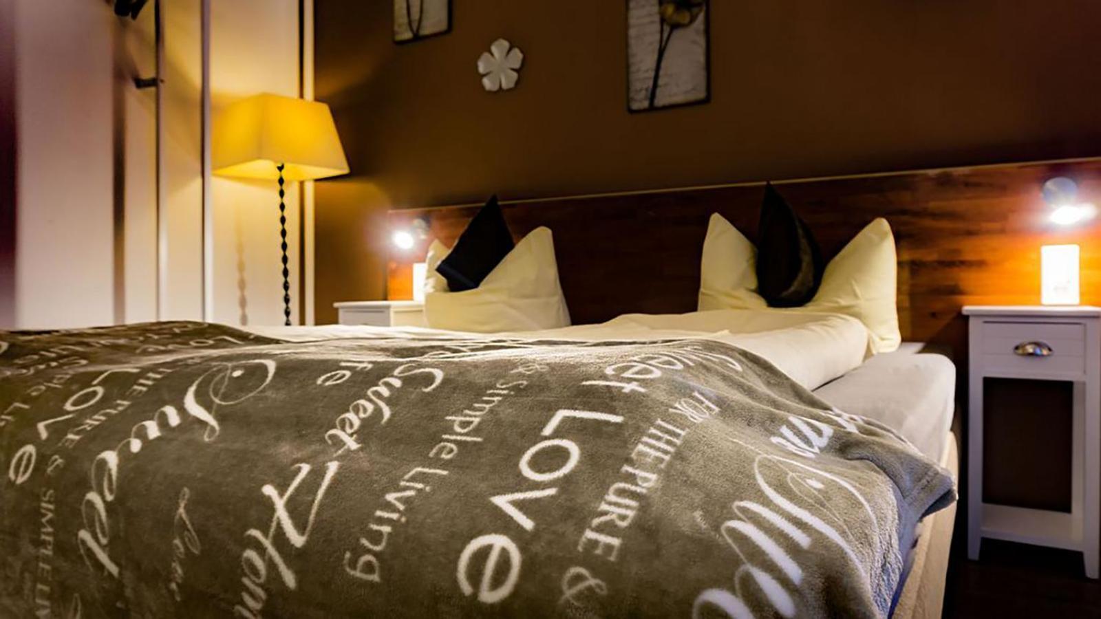 Hotel Skada City Coelln โคโลญ ภายนอก รูปภาพ